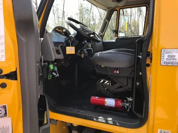 2018 International 4300