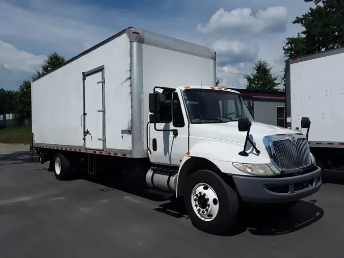 2019 NAVISTAR INTERNATIONAL 4300