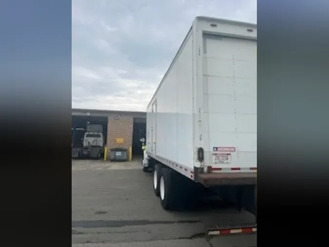2020 FREIGHTLINER/MERCEDES M2 106