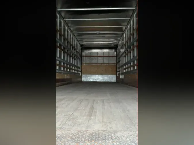 2020 FREIGHTLINER/MERCEDES M2 106