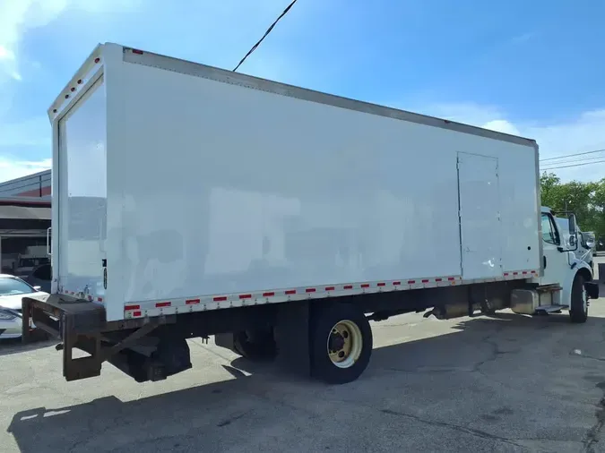 2018 FREIGHTLINER M2 106
