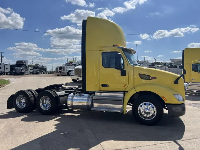 2021 Peterbilt 579