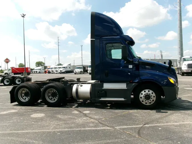 2022 Freightliner Cascadia20ddad026b2ac93c2d7310cdb0b817b9