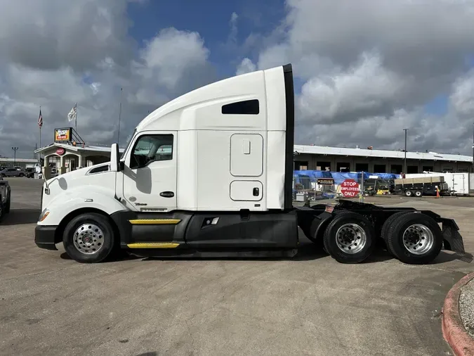 2021 Kenworth T680
