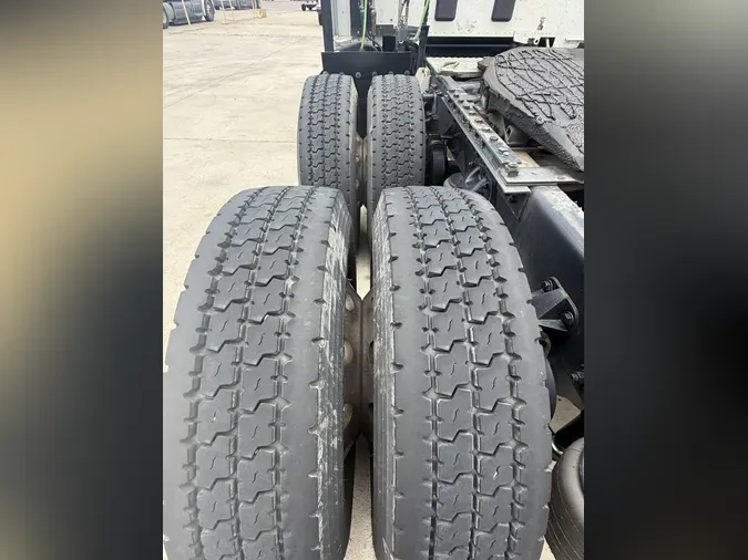 2022 Kenworth T68020e6f9816c90800a252448ecd33e2ab0
