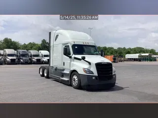 2021 Freightliner Cascadia