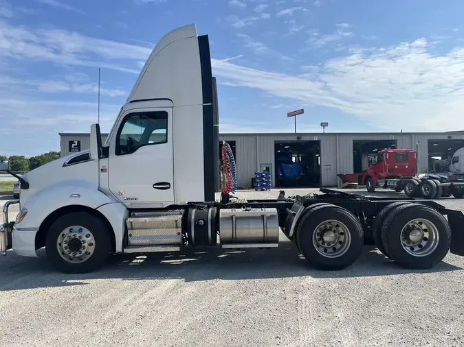 2021 Kenworth T680