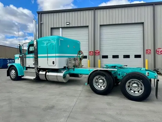 2026 Peterbilt 589