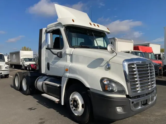 2018 FREIGHTLINER/MERCEDES CASCADIA 12520eeb6387d526cbf73791d6384f1858f