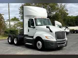 2021 INT LT625 6x4
