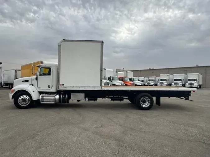 2019 Peterbilt 337