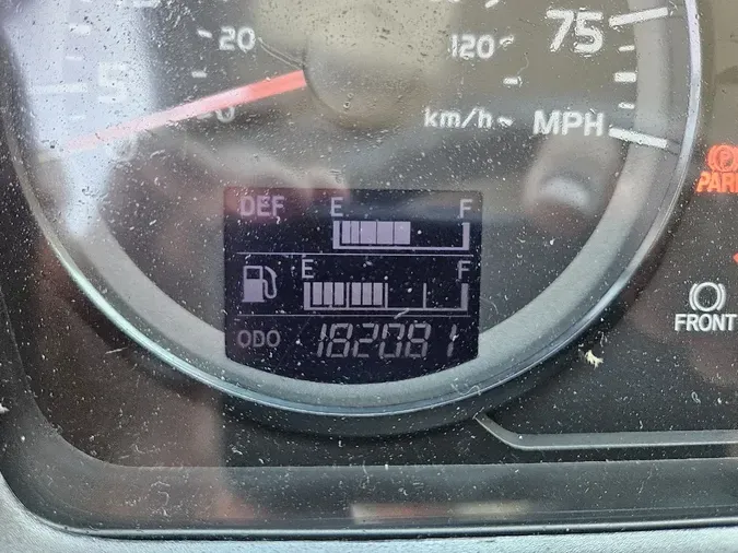 2016 HINO 268