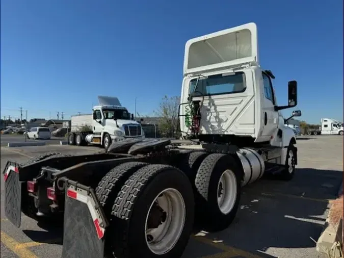 2018 NAVISTAR INTERNATIONAL LT625 DAYCAB T/A