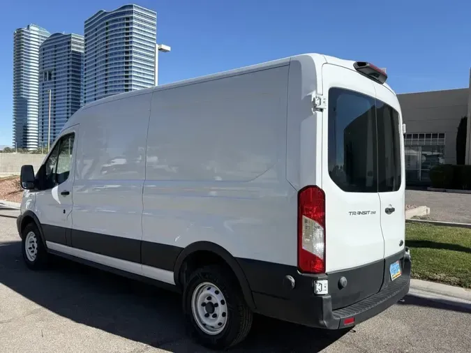 2019 FORD MOTOR COMPANY TRANSIT 250 MED ROOF