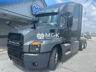 2020 MACK ANTHEM AN64T