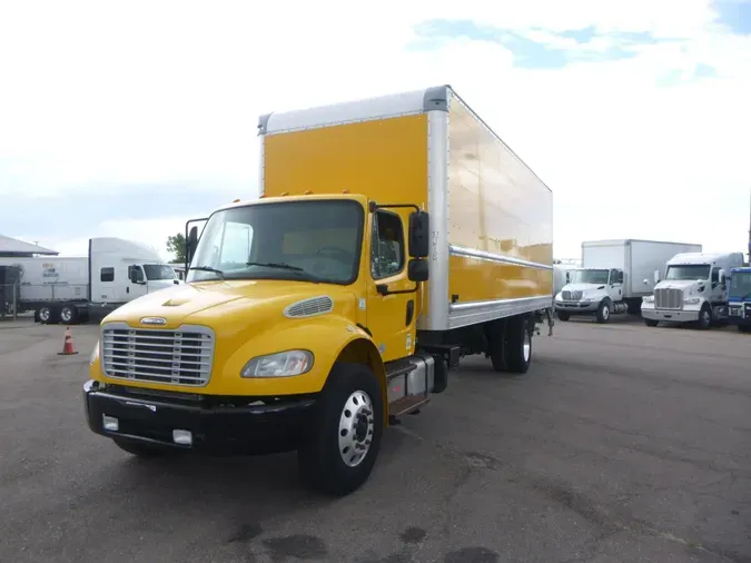 2018 Freightliner Business Class M2 106