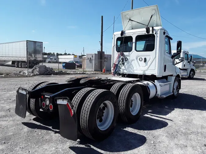 2019 FREIGHTLINER/MERCEDES NEW CASCADIA PX12664