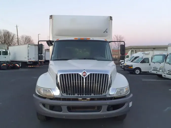 2019 NAVISTAR INTERNATIONAL 4300 LP
