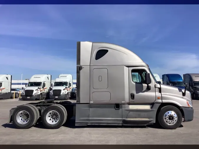 2018 Freightliner Cascadia