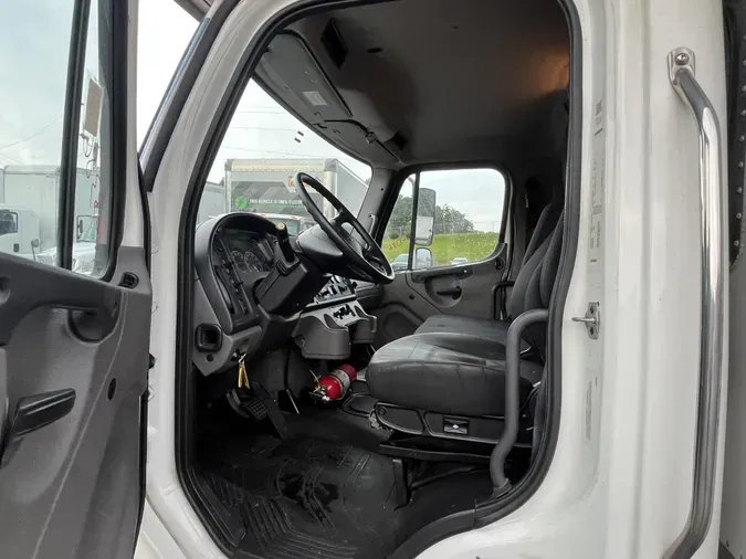2020 Freightliner Business Class M2 106