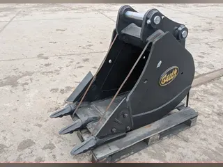 2021 Geith PC138GP24