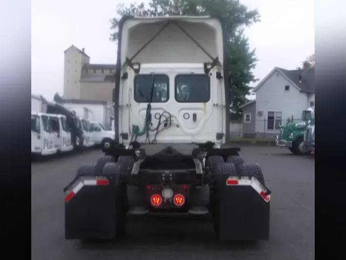 2020 FREIGHTLINER NEW CASCADIA PX12664