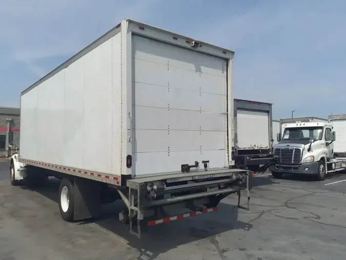 2019 FREIGHTLINER/MERCEDES M2 106