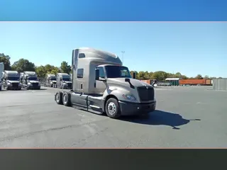 2022 International LT