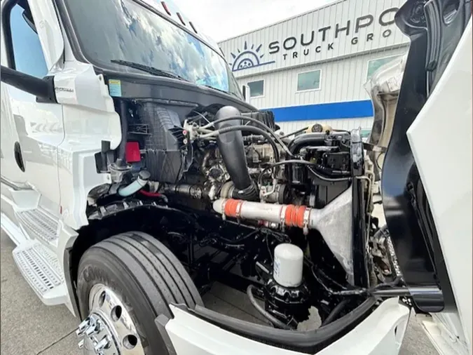2024 Freightliner Cascadia 126