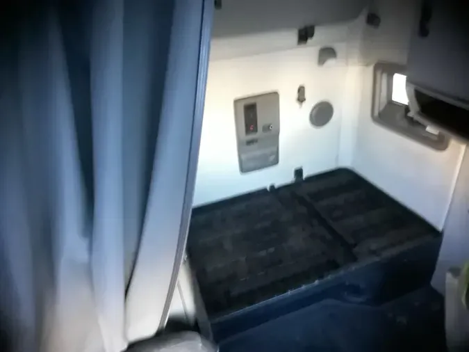 2019 VOLVO VNL64T-760