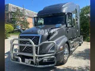 2024 VOLVO VNL64T860