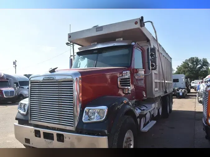 2011 FREIGHTLINER CORONADO 122 SD