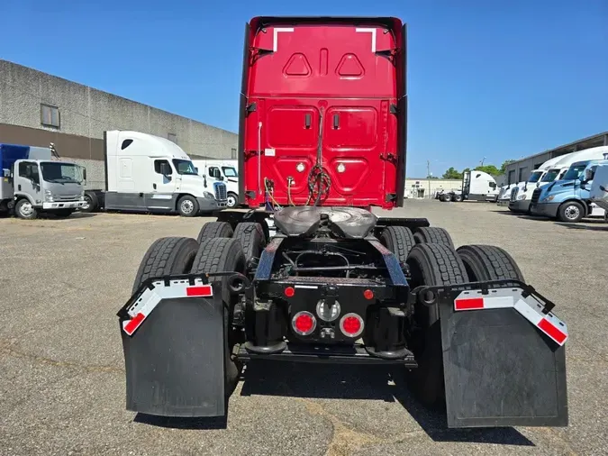 2020 FREIGHTLINER NEW CASCADIA PX12664