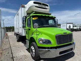 2020 FREIGHTLINER/MERCEDES M2 106