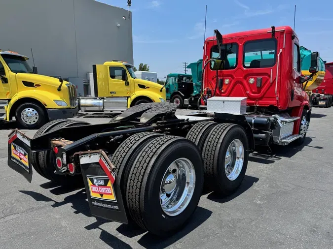 2017 Freightliner Cascadia