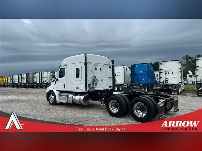 2019 FREIGHTLINER CA126