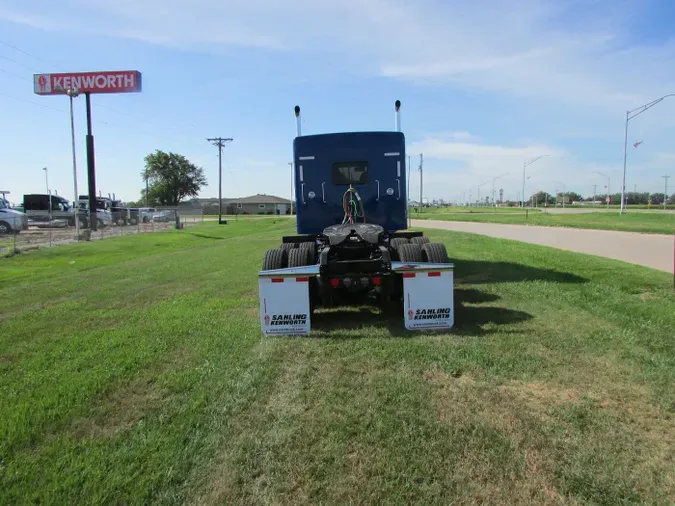 2026 Kenworth W900L