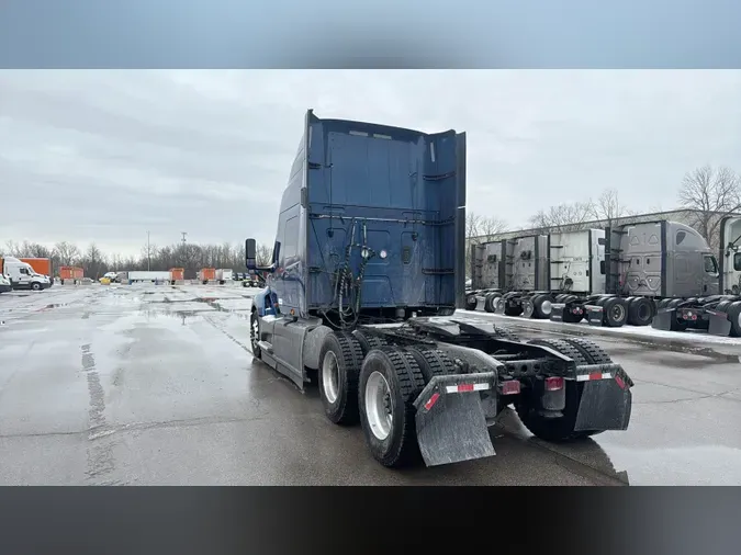 2023 International LT62F