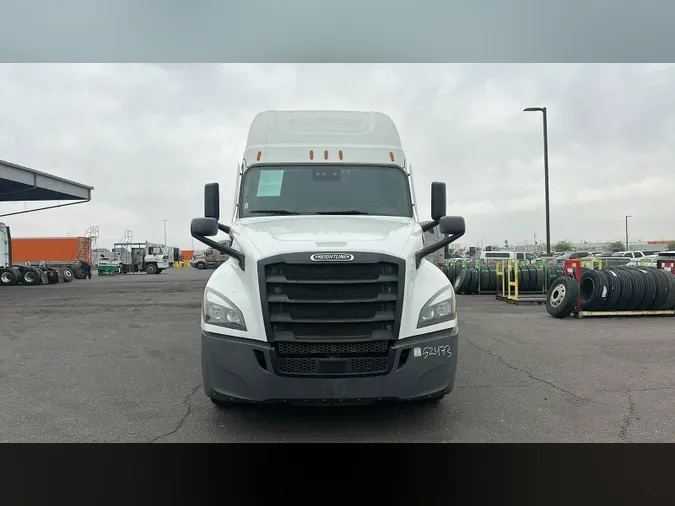 2022 Freightliner Cascadia 126213859d948c0196caf2c13e80b0bd69b