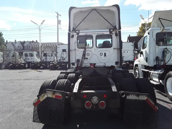 2019 FREIGHTLINER/MERCEDES NEW CASCADIA PX12664