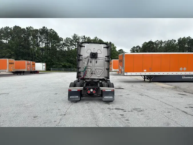 2021 Freightliner Cascadia