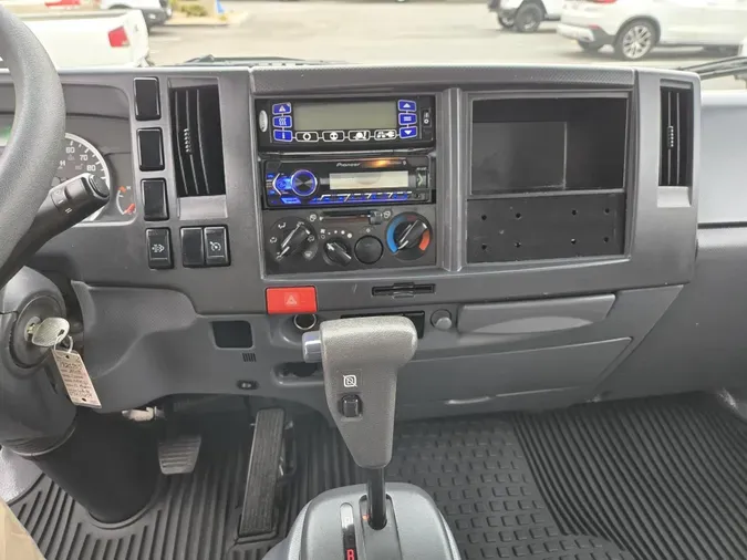 2018 Isuzu NPR-XD