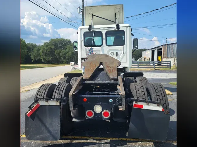 2018 FREIGHTLINER CASCADIA 125214661f575d93272666281a0a96ed8f2