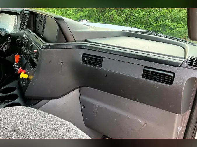 2020 INT LT625 6x4