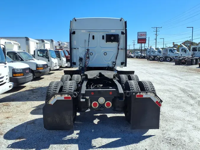 2018 FREIGHTLINER/MERCEDES CASCADIA 125