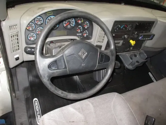 2019 NAVISTAR INTERNATIONAL 4300