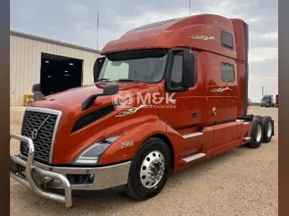 2020 VOLVO VNL64T860