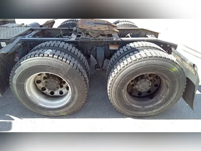 2020 Freightliner Cascadia 126