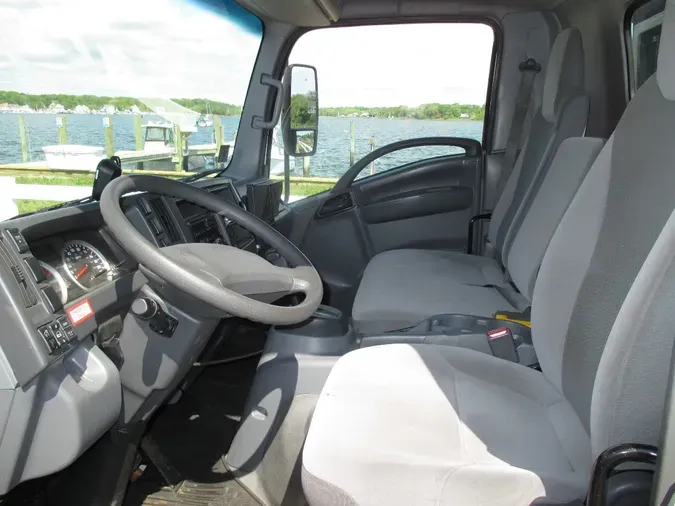 2019 ISUZU NQR2154f74dc4ceaf92b303895e7201831e