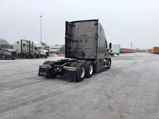 2021 Freightliner Cascadia